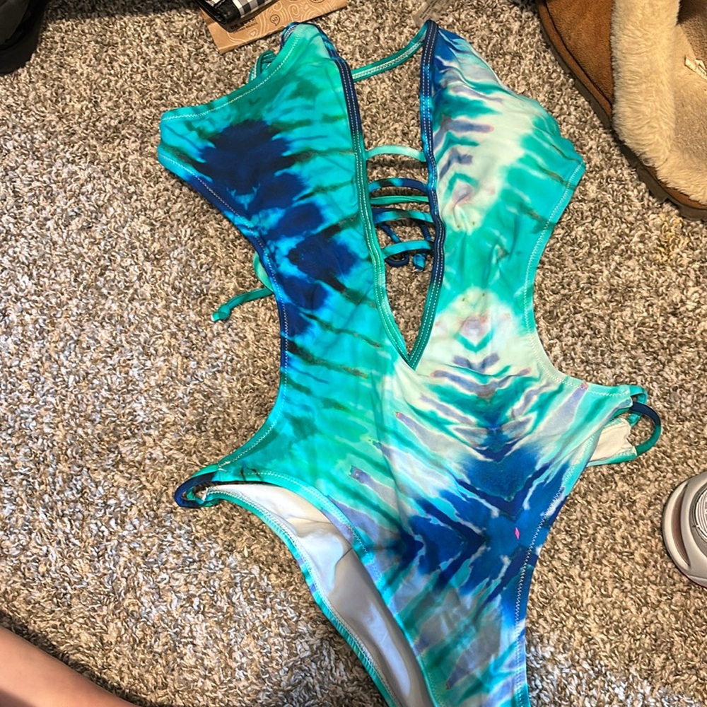 Cupshe bathing suit